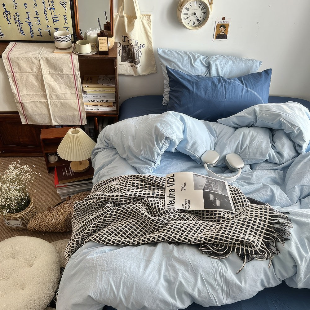 Ocean Blue Tones Bedding Set